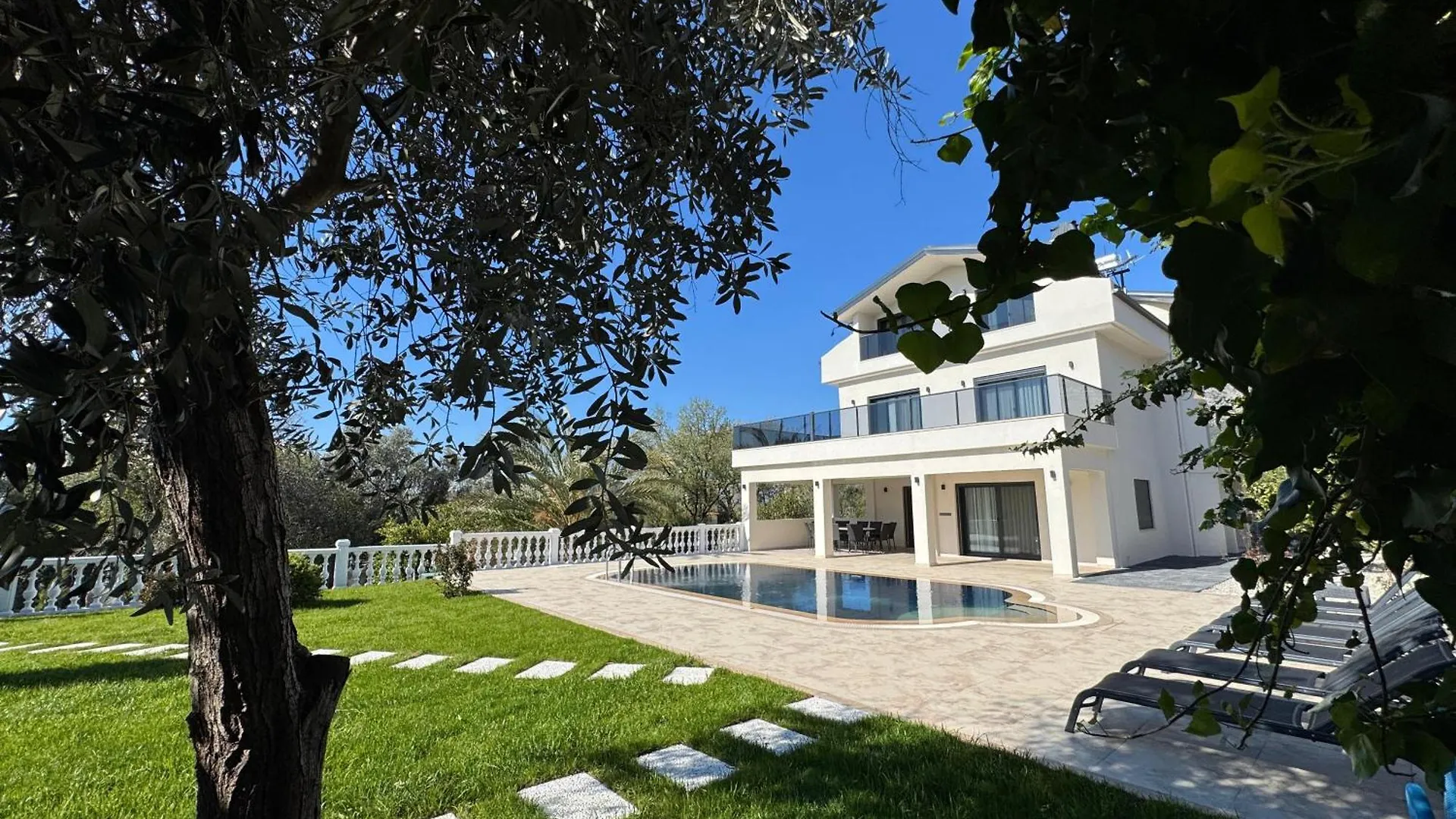 White Deluxe Villa Fethiye
