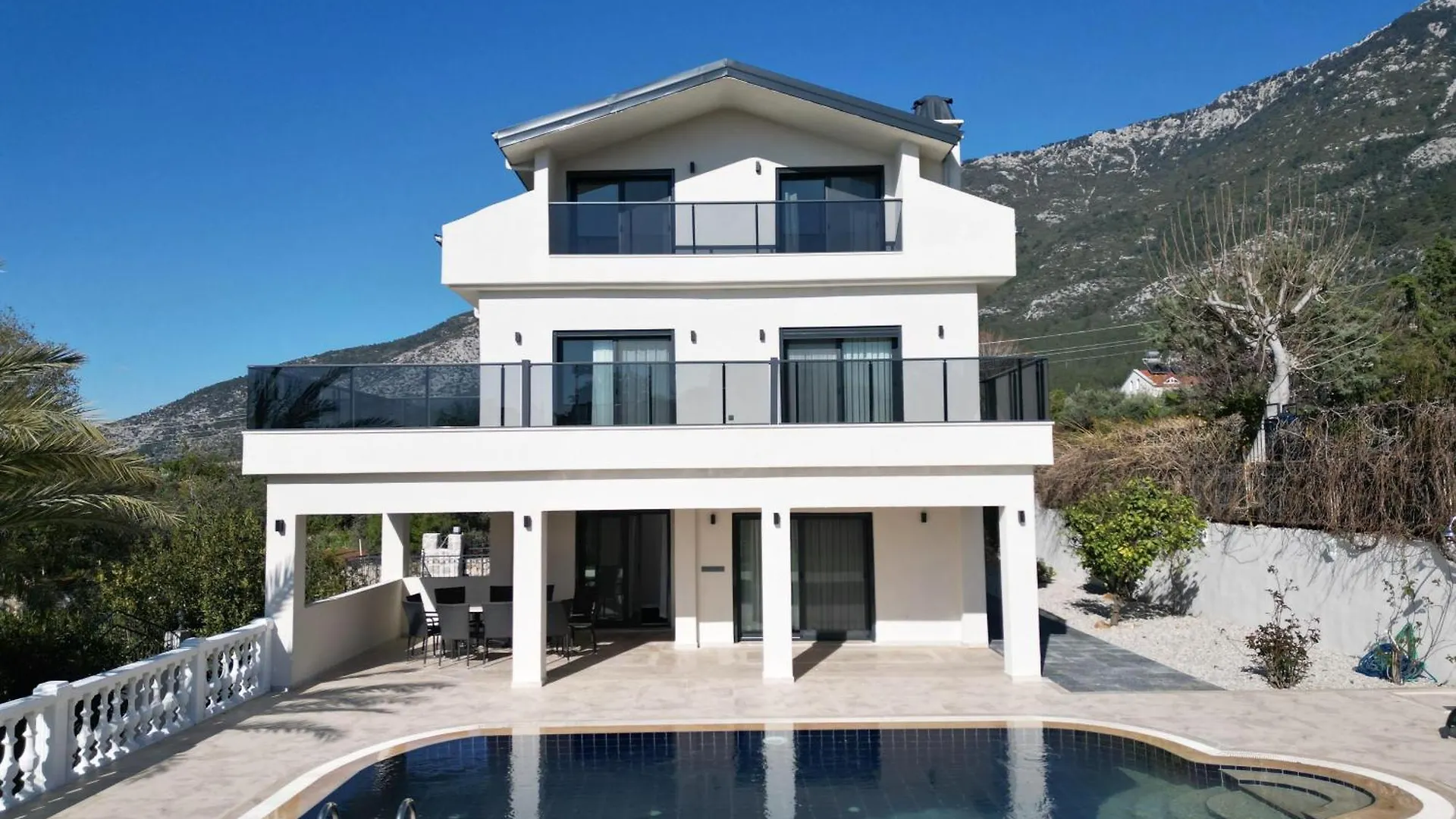 White Deluxe Villa Fethiye 0*,